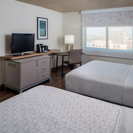 Holiday Inn Tampa Westshore - Airport Area By Ihg Exterior foto