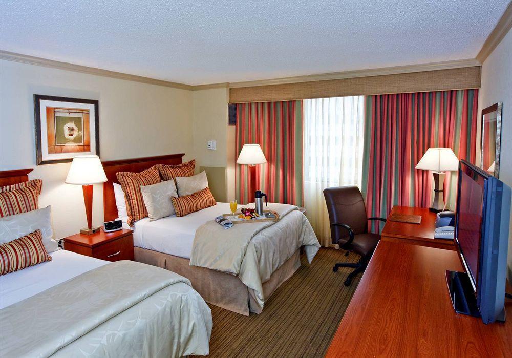 Holiday Inn Tampa Westshore - Airport Area By Ihg Zimmer foto